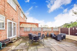 Photo 16- click for photo gallery